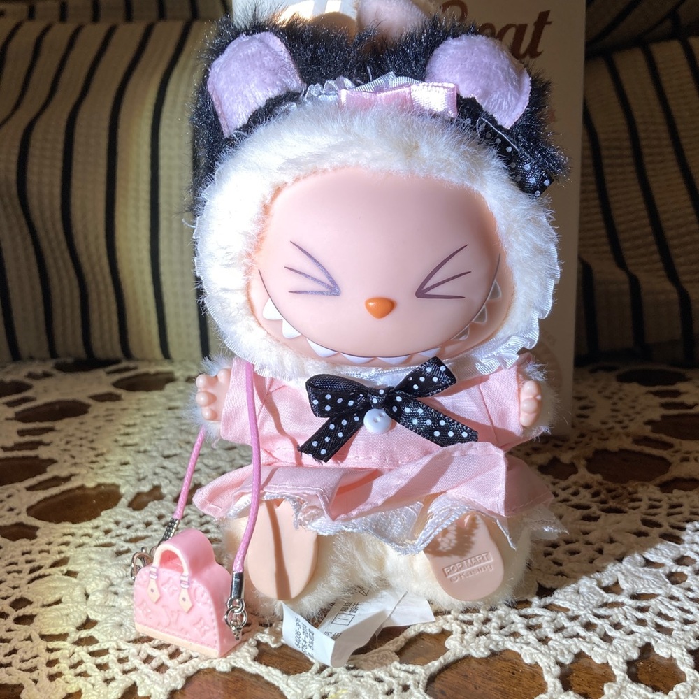 LABUBU fashion clothes,Pink dress w.  Black Accents,ear hat & LV purse ( NO DOLL